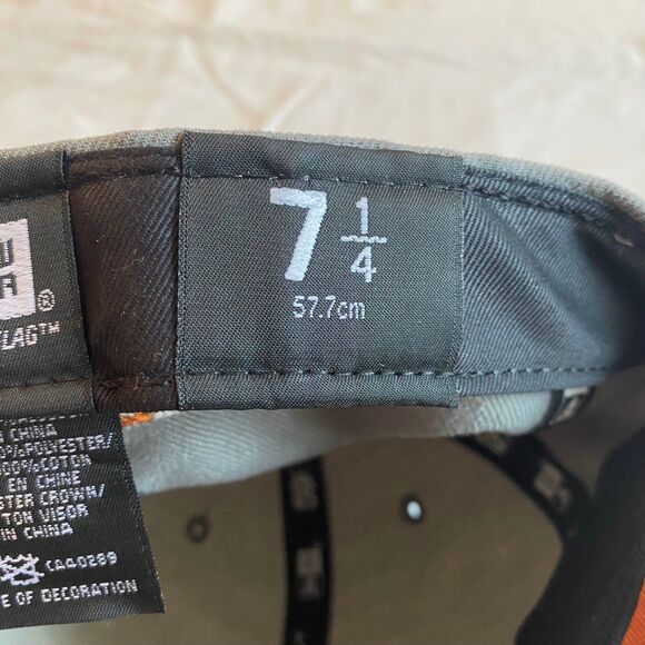 New Era Cap Hat Men’s Size 7 1/4” Color Gray Orange Texas Longhorns Fitted - Picture 10 of 12